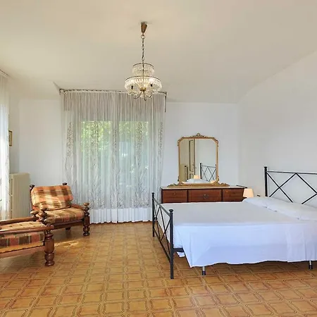 Prázdninový dům Private & Great Lakeview! - Due Riviere *