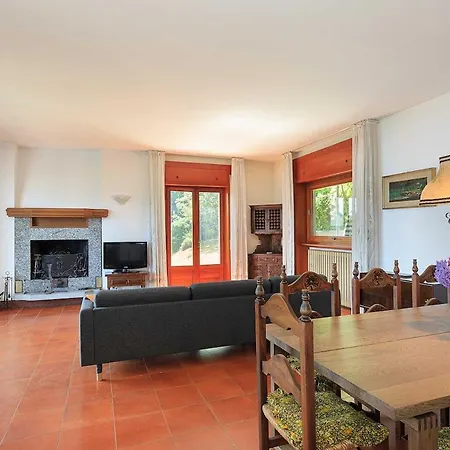 Prázdninový dům Private & Great Lakeview! - Due Riviere